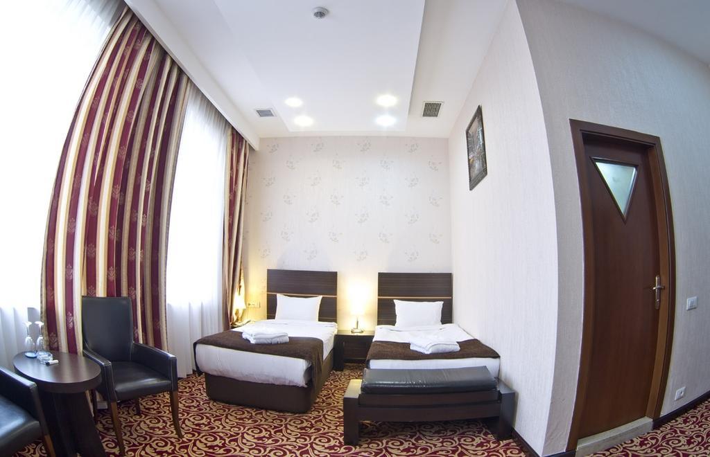 Ambassador Hotel Baku Chambre photo