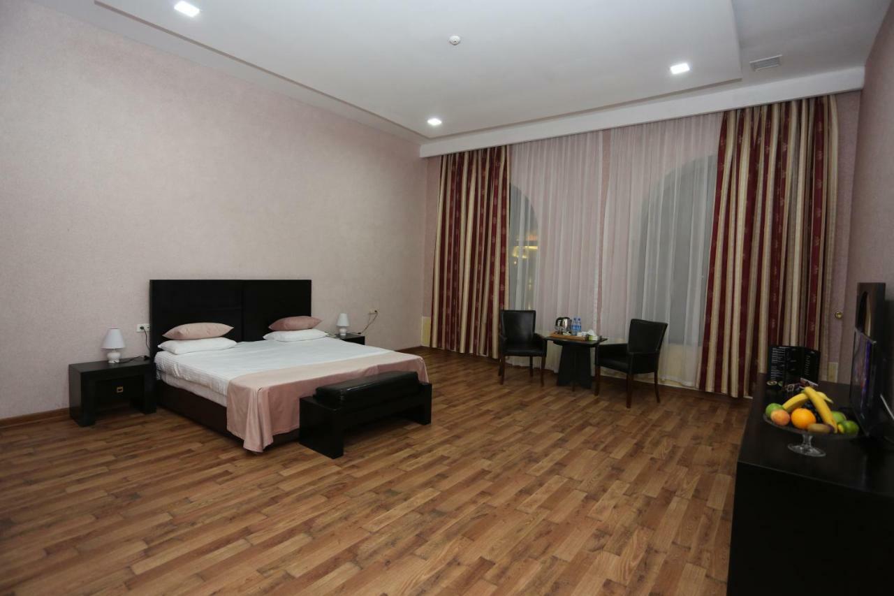 Ambassador Hotel Baku Extérieur photo