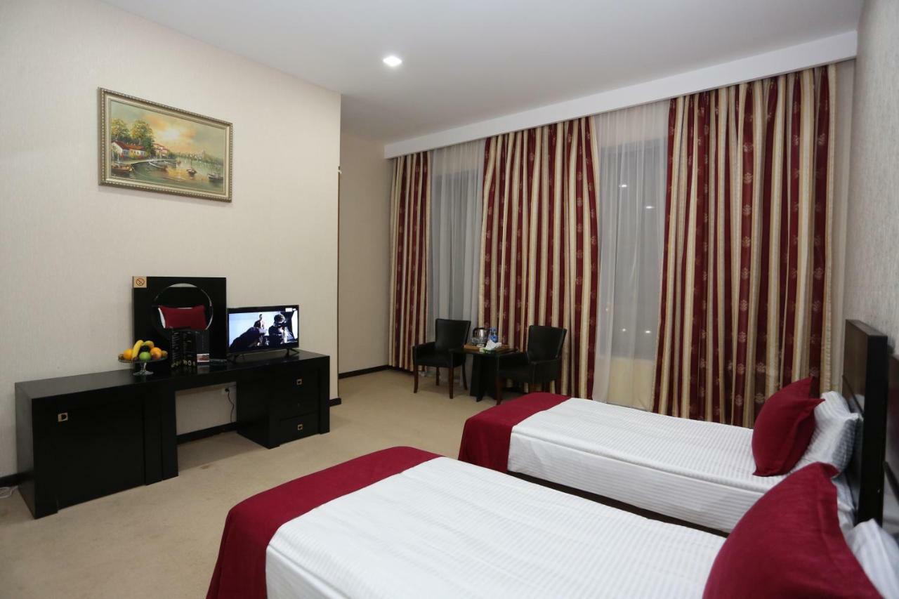 Ambassador Hotel Baku Extérieur photo